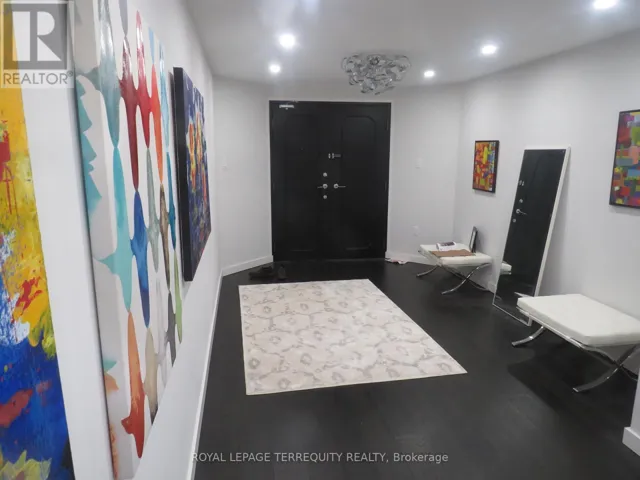 3305 - 2045 LAKE SHORE BOULEVARD W, Toronto (Mimico), Ontario M8V2Z6