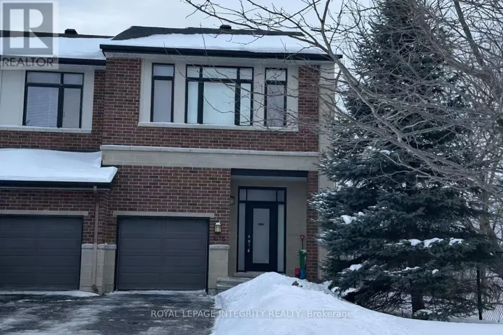 616 WHITECLIFFS AVENUE, Ottawa, Ontario K1V2N4