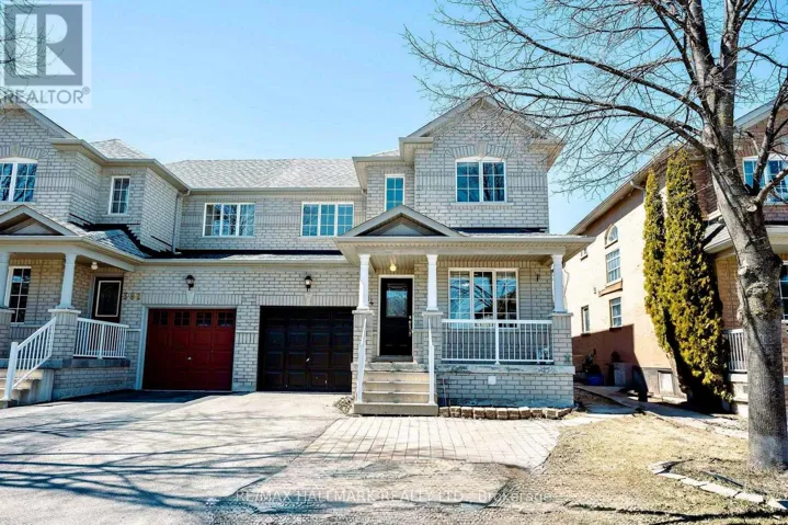 384 FLAGSTONE WAY, Newmarket (Woodland Hill), Ontario L3X2R3