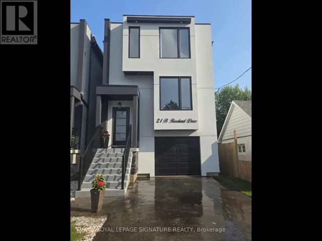 21B ROSELAND DRIVE, Toronto (Alderwood), Ontario M8W1Y3