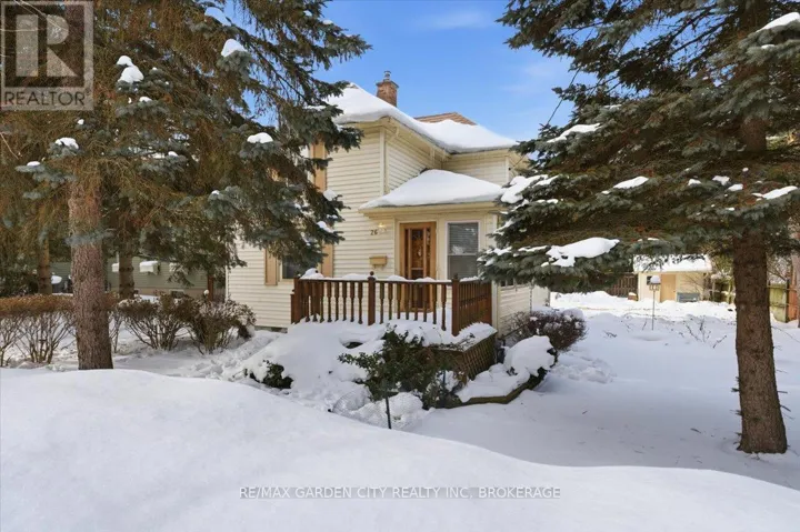 26 CHESTNUT STREET, Pelham (Fonthill), Ontario L3E0K3