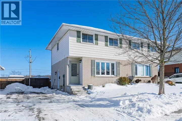 97 MOFFAT Drive, Cambridge, Ontario N1R6C1