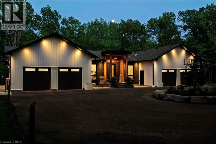 295 ALLEN Road, Grimsby, Ontario L3M4E7