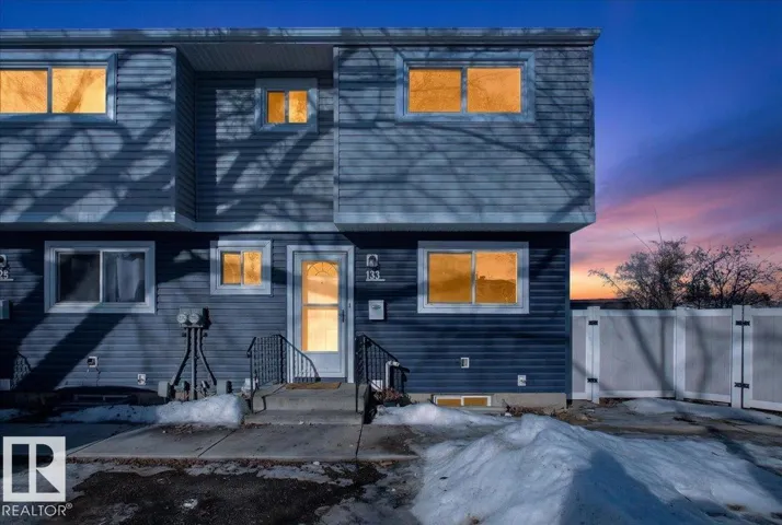 133 HABITAT CR NW, Edmonton, Alberta T5A3K8