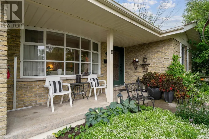 11 BAYLEAF COURT, Peterborough (Monaghan Ward 2), Ontario K9K1A2