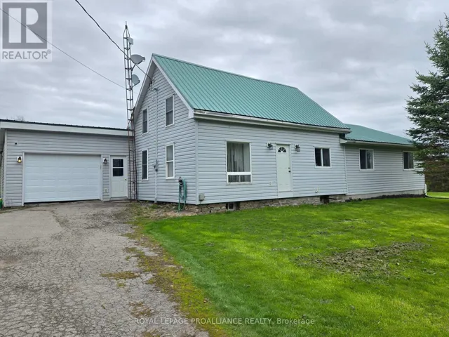 118 HUBBS ROAD, Prince Edward County (Ameliasburg Ward), Ontario K0K1A0