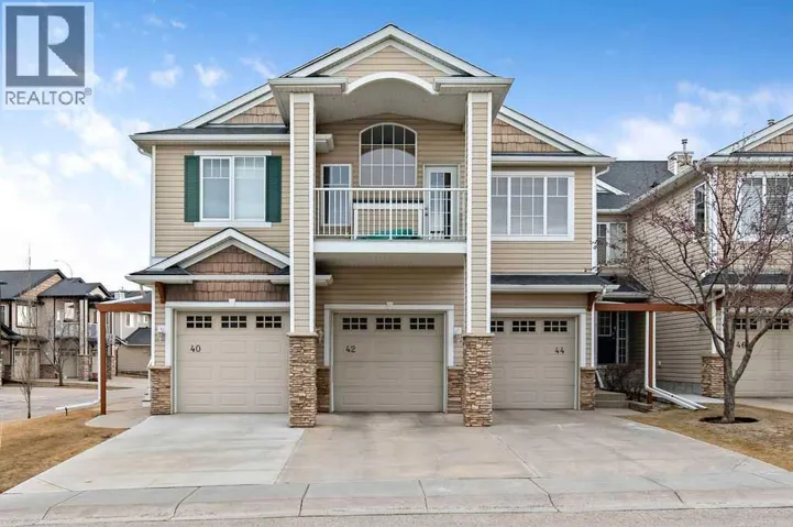 42 Royal Birch Mount NW, Calgary, Alberta T3G5W9