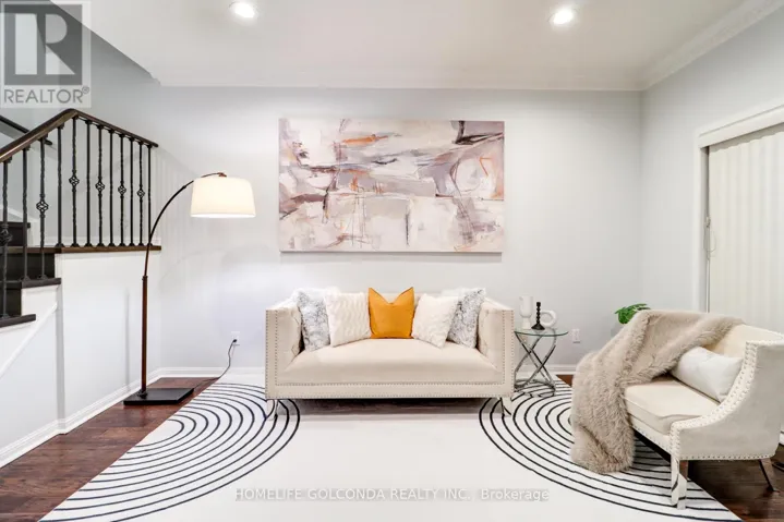 3A - 4 COX BOULEVARD, Markham (Unionville), Ontario L3R4E8