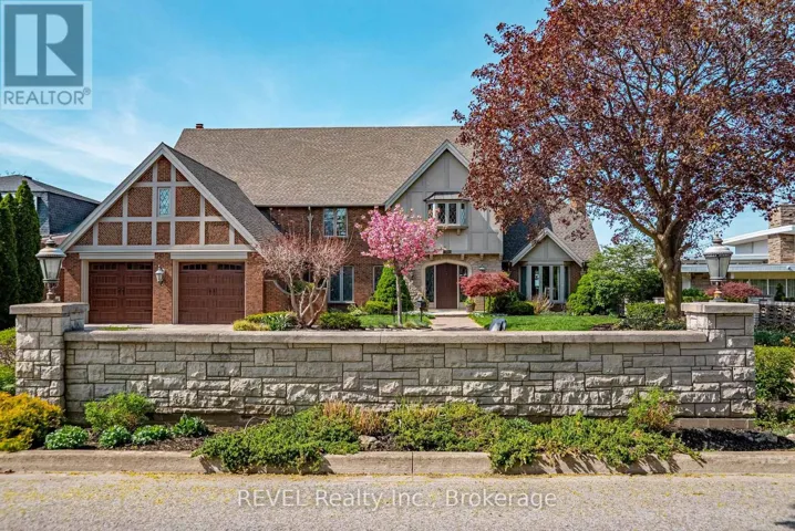 35 CLEARVIEW HEIGHTS, St. Catharines (Burleigh Hill), Ontario L2T2W4