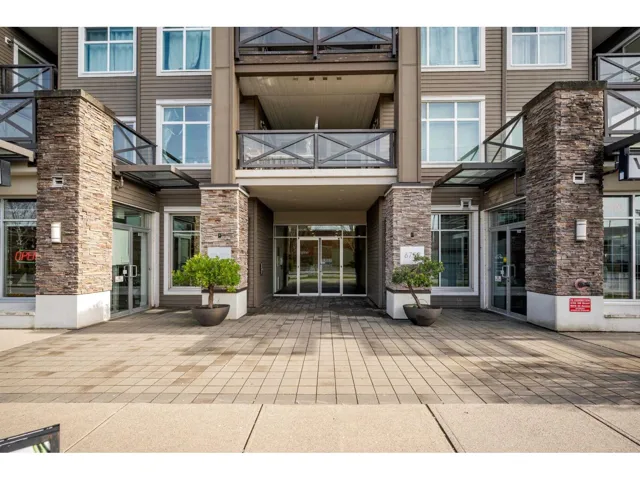 267 6758 188 STREET, Surrey, British Columbia V4N5S1