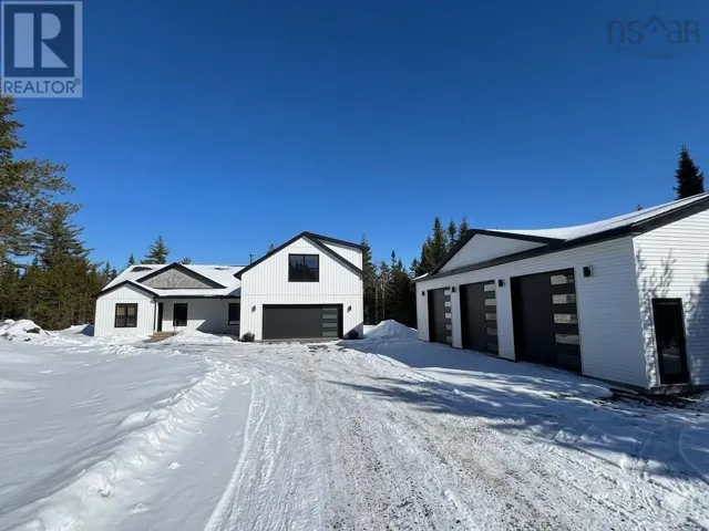 20 Sunview Crescent, East Uniacke, Nova Scotia B0N1Z0