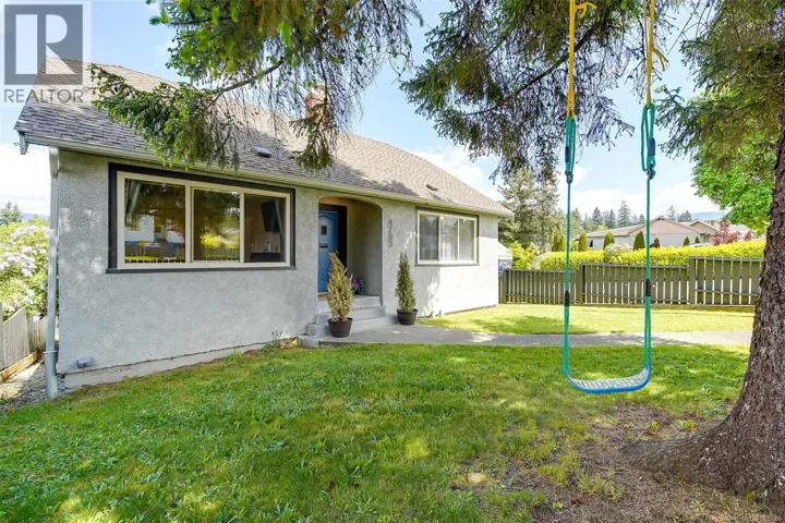 4703 Strathern St, Port Alberni, British Columbia V9Y3E8