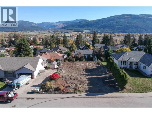 2023 Mountain View Avenue, Lumby, British Columbia V0E2G0