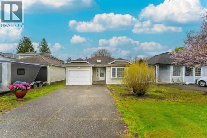 11484 207 STREET, Maple Ridge, British Columbia V2X1X1