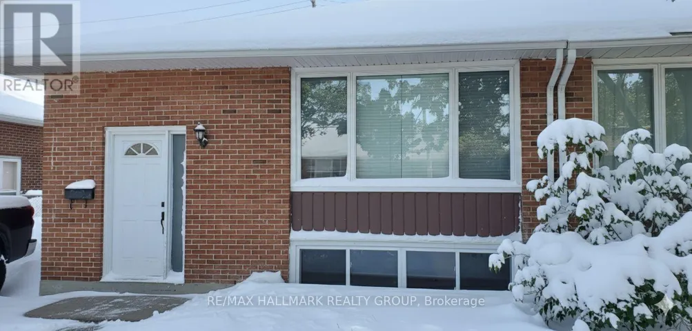 1329 BLOOMSBURY CRESCENT, Ottawa, Ontario K2C2Y8