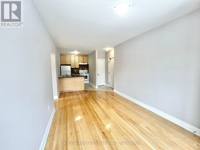 8 - 100 TWENTY FIFTH STREET, Toronto (Long Branch), Ontario M8V3P9