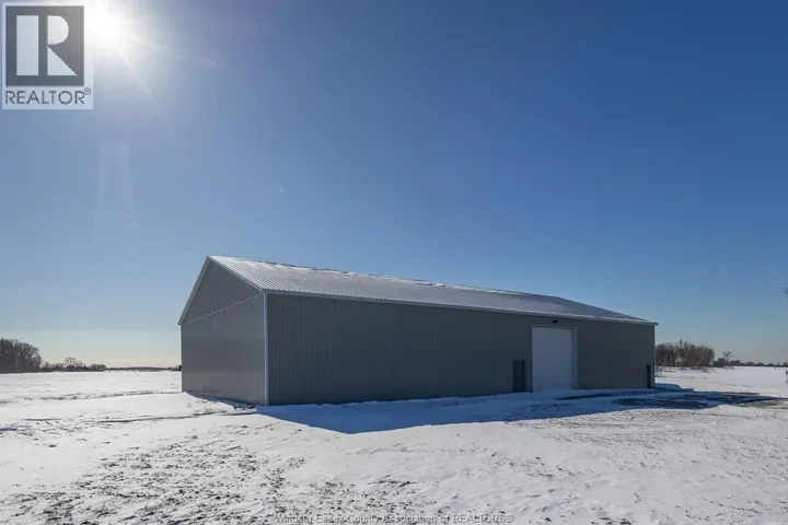 15487 COUNTY RD 8, Essex, Ontario N8M2X6