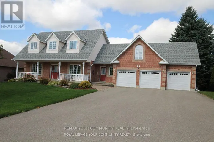 22 WHITEBIRCH LANE, East Gwillimbury (Sharon), Ontario L0G1V0