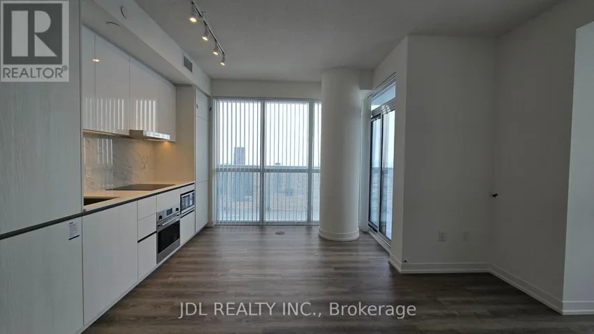 5809 - 8 INTERCHANGE WAY, Vaughan (Vaughan Corporate Centre), Ontario L4K0R2