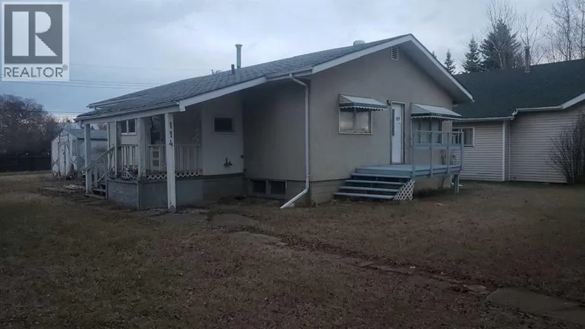114 3 Avenue, McLennan, Alberta T0H2L0