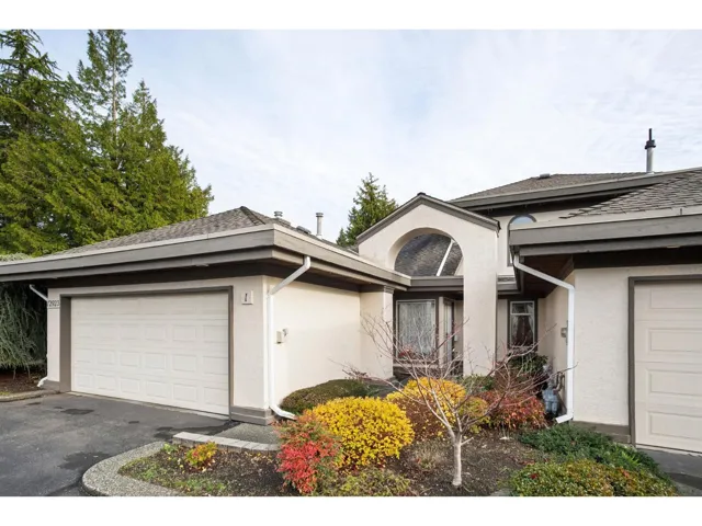 1 12923 17 AVENUE, Surrey, British Columbia V4A8T2