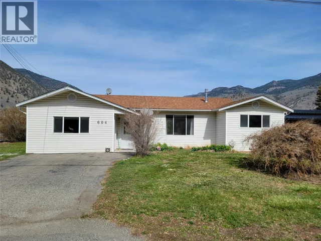 604 11th Avenue, Keremeos, British Columbia V0X1N3