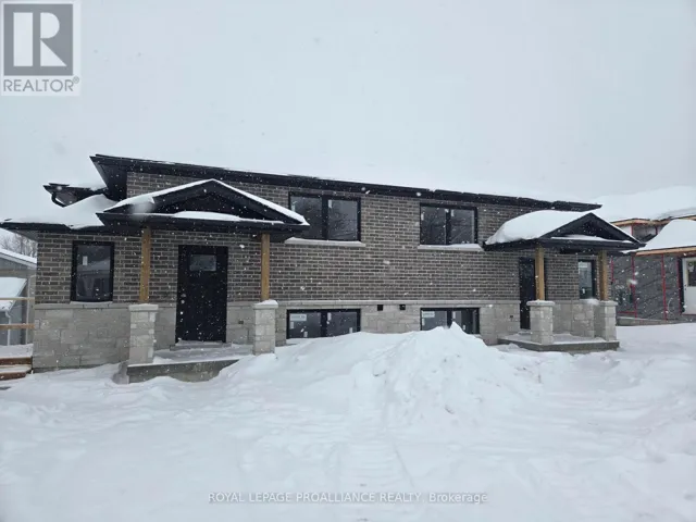 4 - 92 LYWOOD STREET, Belleville (Thurlow Ward), Ontario K0K1K0