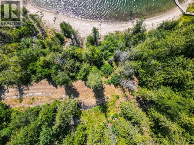 6802 MARIAN Lane, Nelson, British Columbia V1L6S2