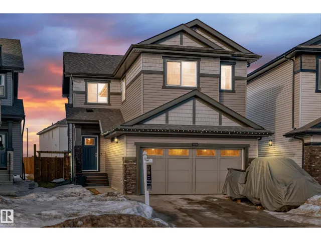 17926 62A ST NW, Edmonton, Alberta T5Y3Z4