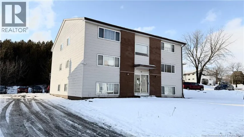 10 Lauder Court, Saint John, New Brunswick E2K1P3