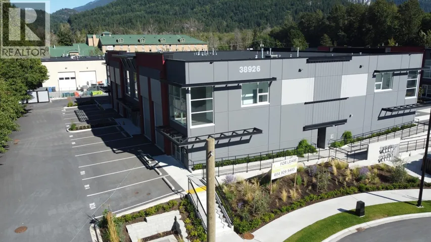 103A 38926 MID WAY, Squamish, British Columbia V0V0V0