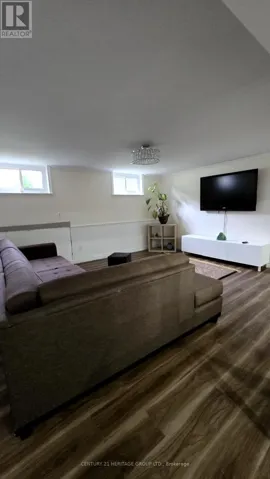 77 AURORA HEIGHTS DRIVE, Aurora (Aurora Heights), Ontario L4G2X1