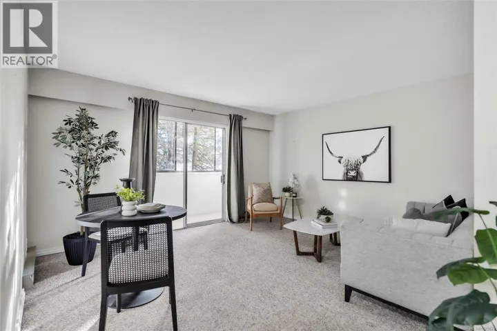 204 1597 Midgard Ave, Saanich, British Columbia V8P2Y2