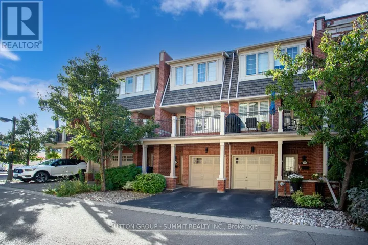 90 LAKESHORE ROAD W, Oakville (CO Central), Ontario L6K1E1