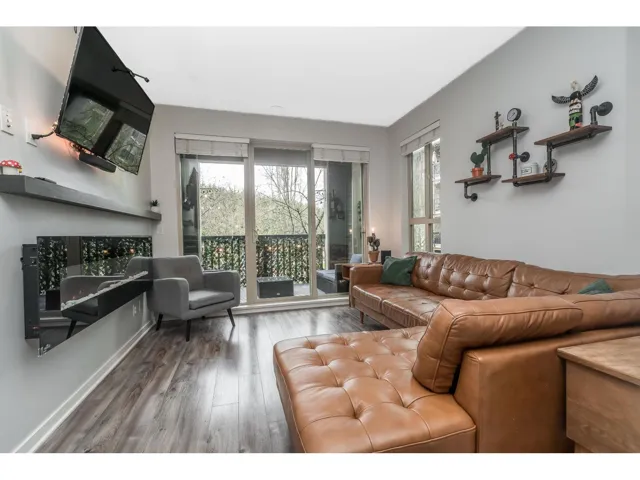 214 5655 210A STREET, Langley, British Columbia V3A0G4
