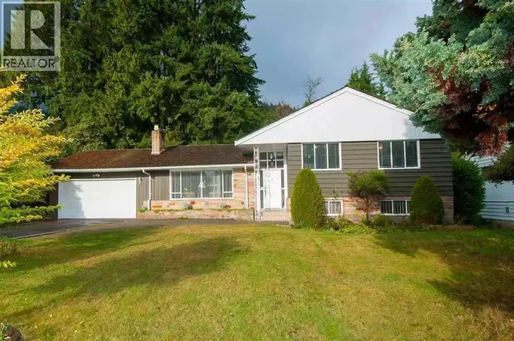 81 GLENGARRY CRESCENT, West Vancouver, British Columbia V7S1B4