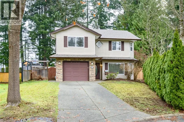 2260 Tamarack Dr, Courtenay, British Columbia V9N9C1