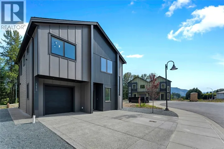 114 Plante Cres, Lake Cowichan, British Columbia V0R2G0