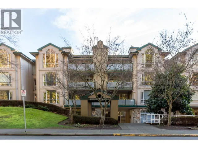 211 19142 122 AVENUE, Pitt Meadows, British Columbia V3Y2P9