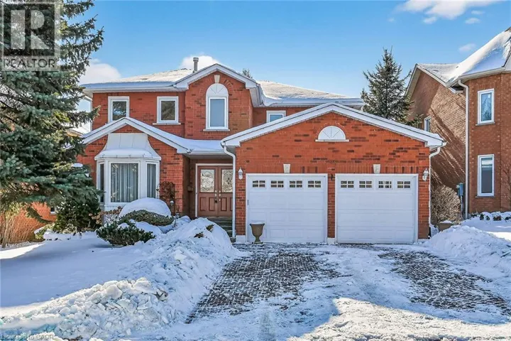 134 HUNTINGWOOD Avenue, Dundas, Ontario L9H6X7