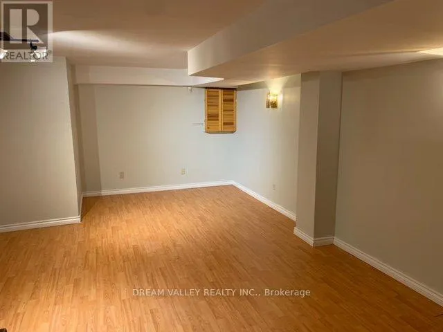 20 GLANVIL CRESCENT, Toronto (Malvern), Ontario M1B4R8