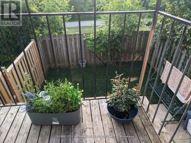 46 - 46 FOSTER CRESCENT, Brampton (Brampton North), Ontario L6V3M7