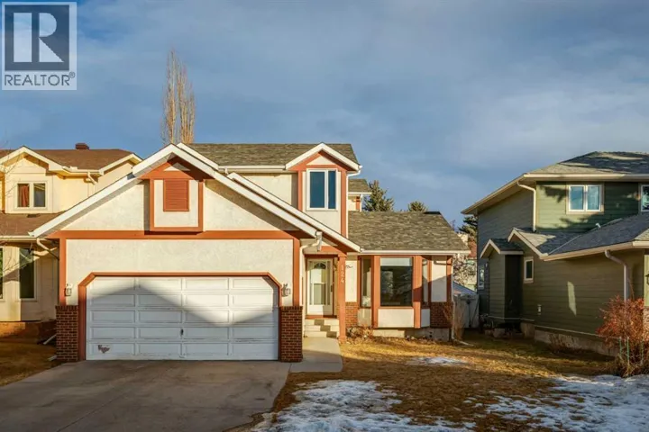 124 Woodmark Crescent SW, Calgary, Alberta T2W4Z2