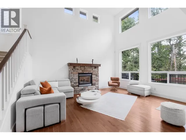 23953 MCCLURE AVENUE, Maple Ridge, British Columbia V2W0B3