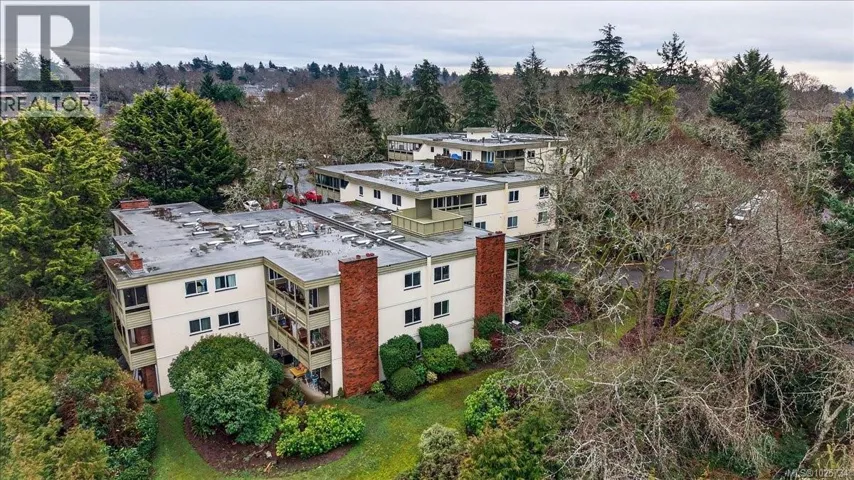 403 1010 Bristol Rd, Saanich, British Columbia V8X4R8