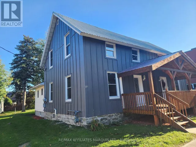 12 OAK STREET, South Glengarry, Ontario K0C1N0