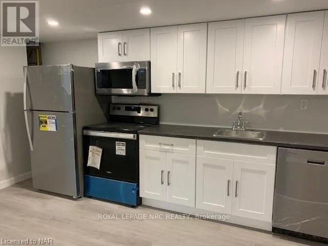 BASEMENT - 448 GRANTHAM AVENUE, St. Catharines (Bunting/Linwell), Ontario L2M3J3