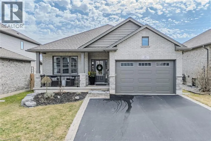 19 EDGAR Place, Paris, Ontario N3L0H3