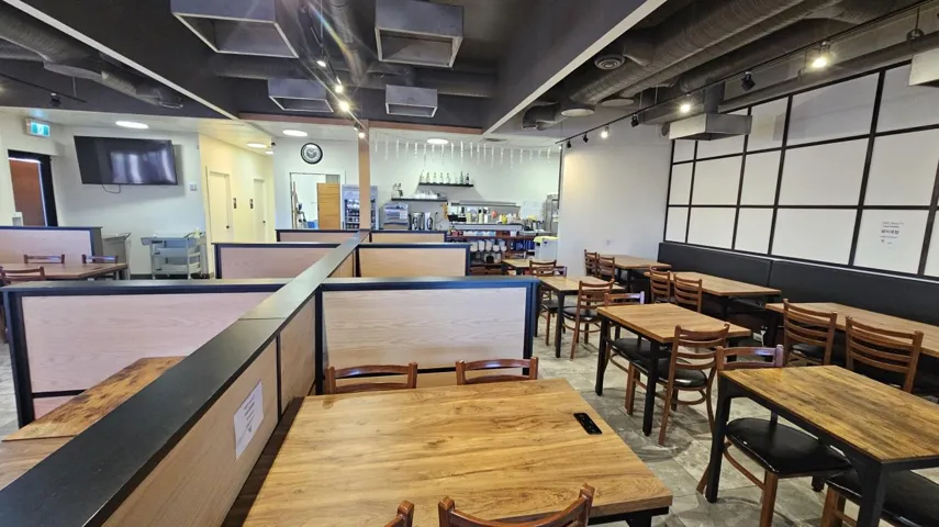 3338 Parsons Rd NW, Edmonton, Alberta T6N1B5