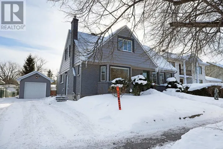 328 PLEASANT PARK ROAD, Ottawa, Ontario K1H5M8